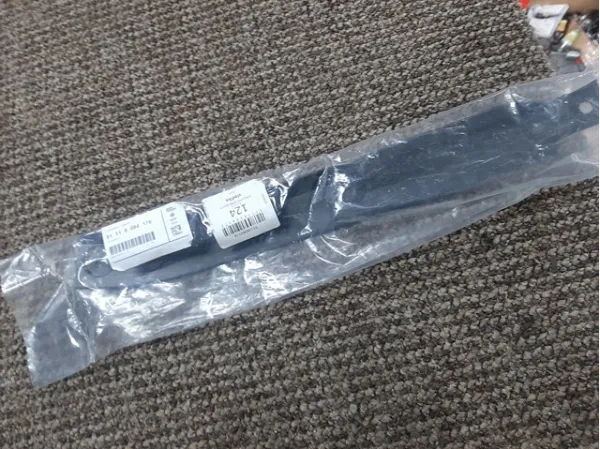  51118084176 BMW