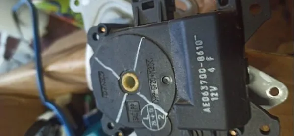  AE0637008610 Toyota