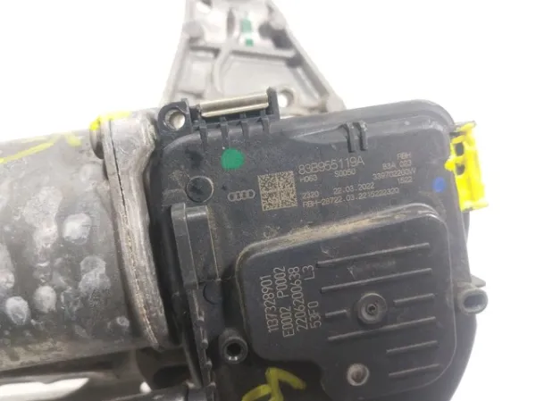 Трапеція двірників Audi Q3 F3B