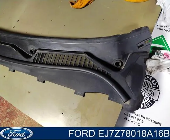  EJ7Z78018A16B Ford