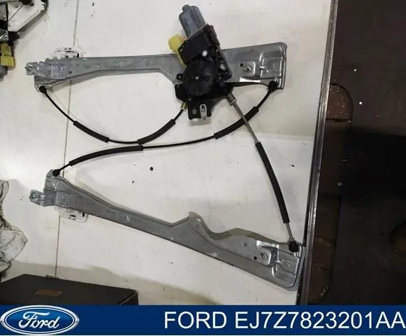 Склопідйомник передньої лівої двері EJ7Z7823201AA Ford