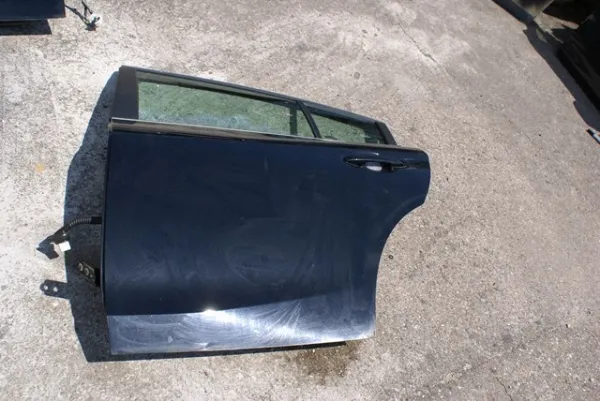 Двері задні, ліві 60409AN01A9P Subaru
