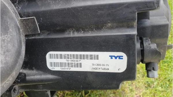 Фара ліва 20C800001N TYC