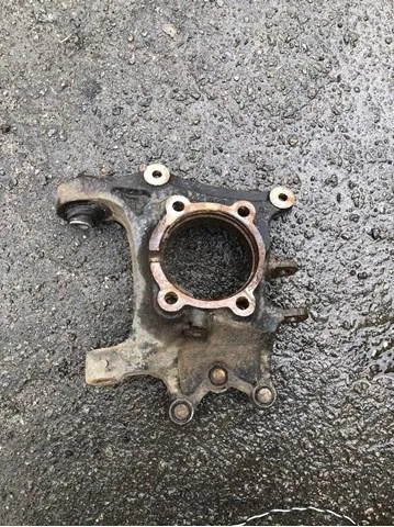 Цапфа - поворотний кулак задній, правий 52720C5000 Hyundai/Kia