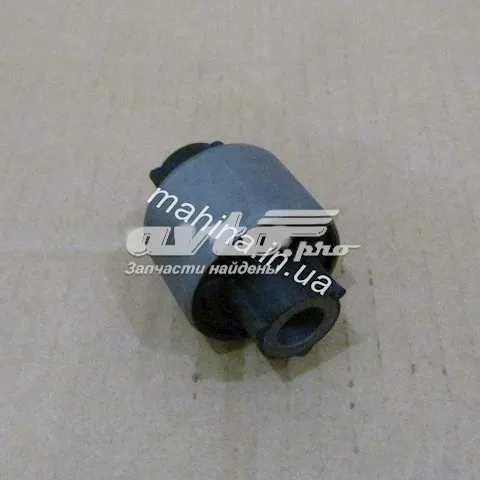 Сайлентблок заднього нижнього важеля M112919460 Chery