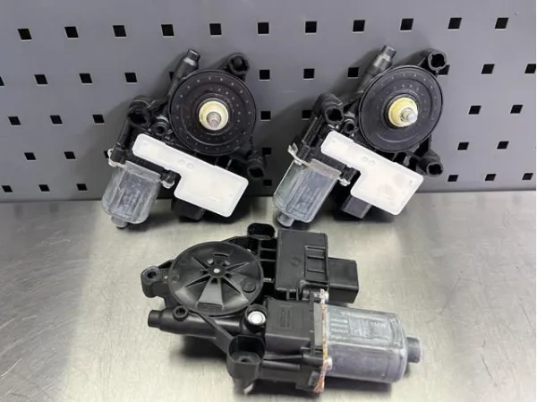  61359466689 BMW