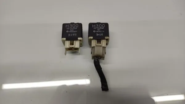  DC12V20A Mazda