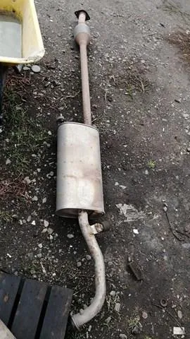 Глушник, центральна частина 1742031390 Toyota