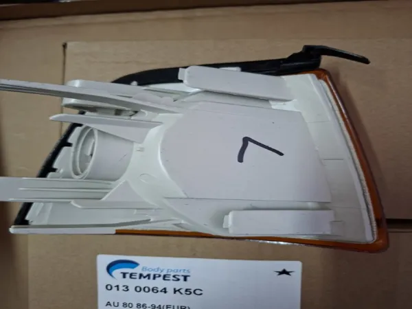 Вказівник повороту лівий 0130064K5C Tempest