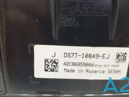 Приладова дошка-щиток приладів DS7Z10849EA Ford