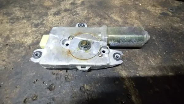  912958H322 Nissan/Infiniti