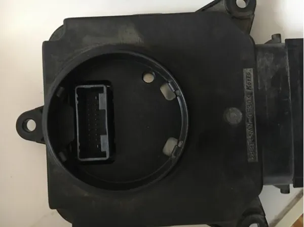  8105633E10 Toyota