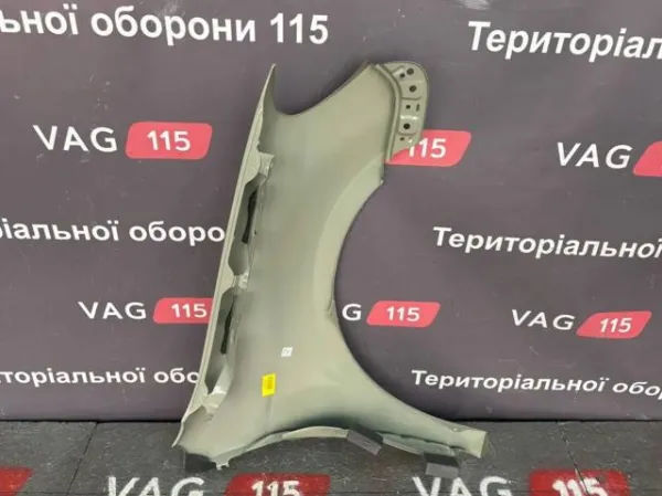 Крило переднє ліве PVW10062AL Signeda