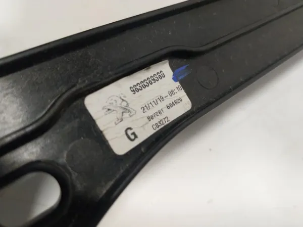 Склопідйомник передньої лівої двері 9830389380 Peugeot/Citroen