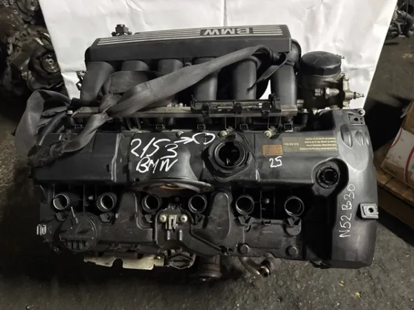  11000421184 BMW