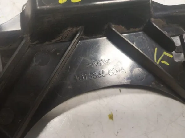  101586500A Tesla