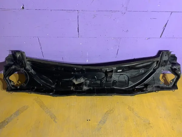  557010E030 Toyota