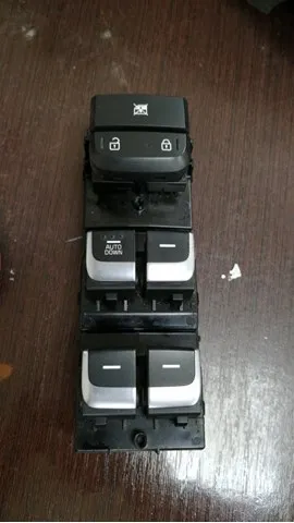  93570F1200 Hyundai/Kia