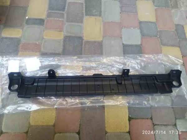 Повітропровід / дефлектор радіатора, верхній 215426RA0A Nissan/Infiniti