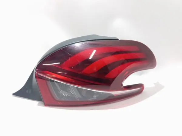 Задня права фара 9810430580 Peugeot/Citroen