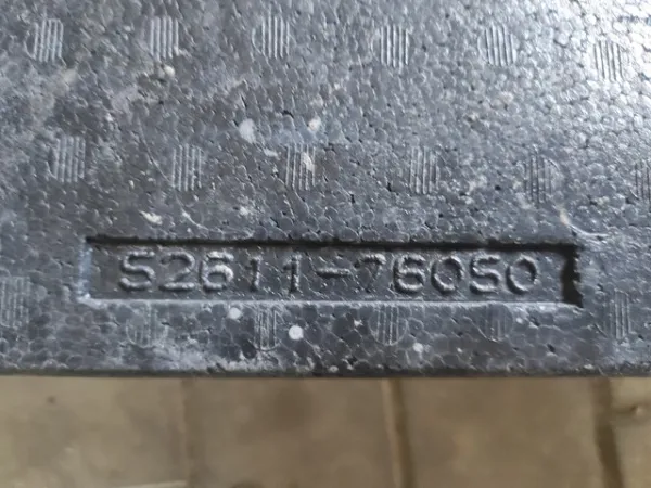 Абсорбер (наповнювач) бампера переднього 5261176050 Toyota