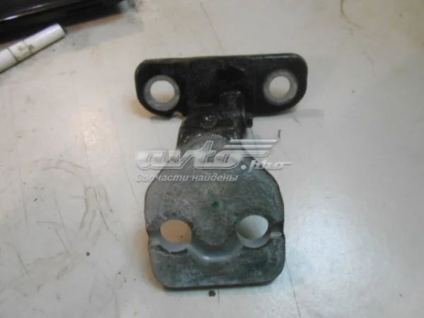 Петля передніх дверей, лівої LR027586 Land Rover