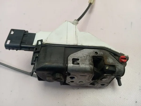 Замок задньої дверї, правої 9801690380 Peugeot/Citroen