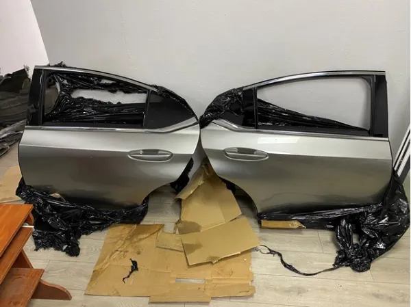 Двері задні, праві 6700333310 Toyota