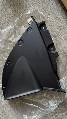 Повітропровід радіатора KPF256114 Mazda