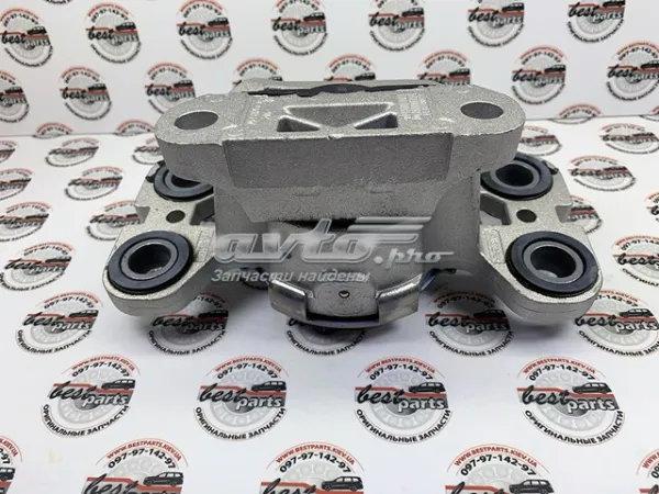Подушка (опора) двигуна, ліва LR023379 Land Rover
