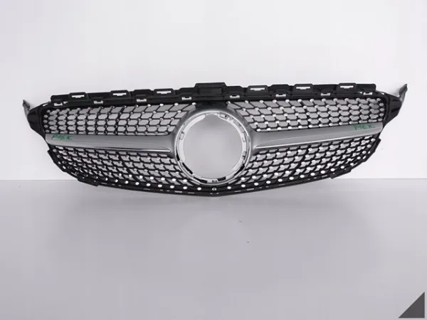 Решітка радіатора A2058800507 Mercedes