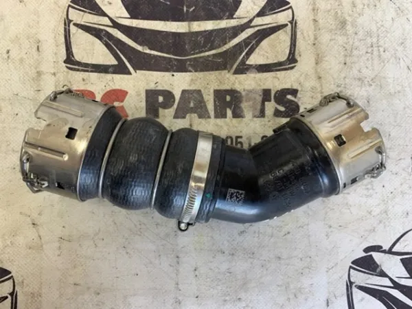 Шланг/патрубок интеркуллера 144606RC2A Nissan/Infiniti