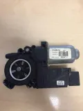 Двигун склопідіймача двері передньої, лівої NISSAN 402121D