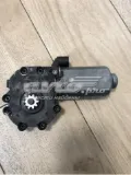 Двигун склопідіймача двері передньої, лівої RENAULT 7701470852
