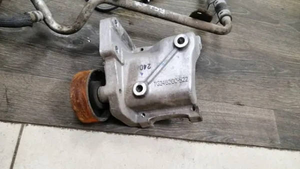  884310K020 Toyota