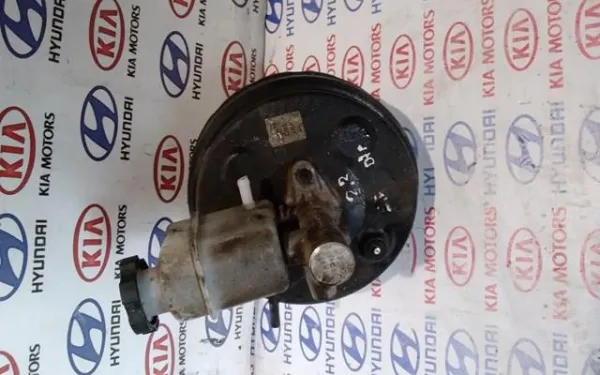 585002B302 Hyundai/Kia