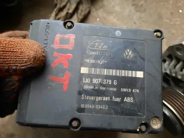 Блок АБС 1J0907379G VAG