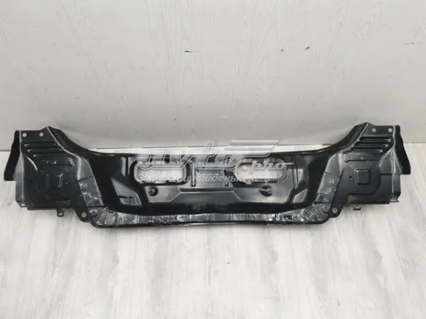 Задня панель багажника на Toyota RAV4 IV A4