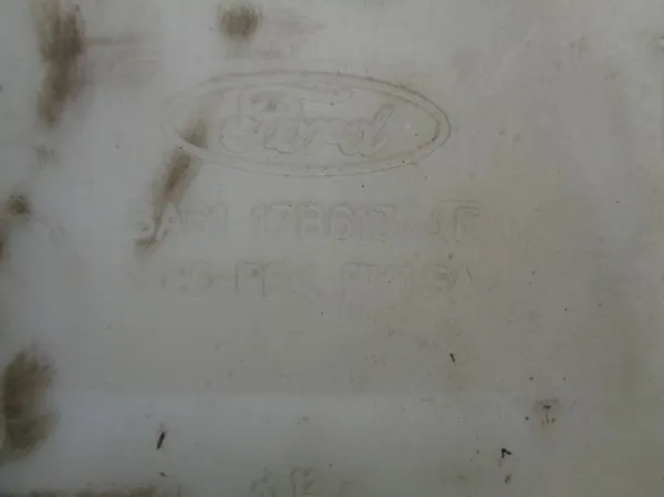  8A6117B613AF Ford