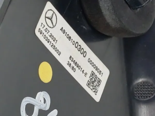 Ліве бокове дзеркало A9108100300 Mercedes
