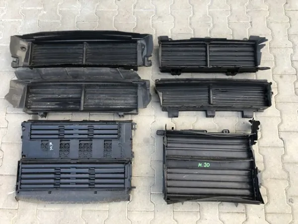 Жалюзі радіатора охолодження 9823355180 Peugeot/Citroen