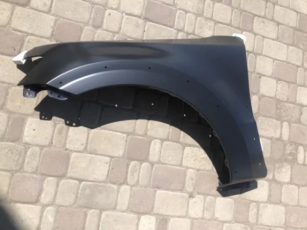 Крило переднє ліве 5287011 Polcar