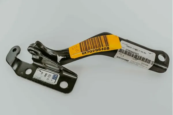 Петля капота, права 57260XA00A9P Subaru