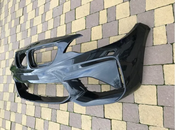 Передній бампер 51118068509 BMW