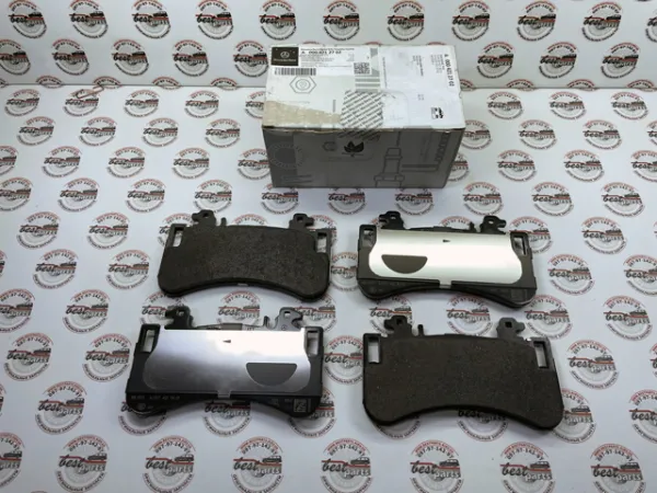 Передні тормозні колодки A0004212702 Mercedes