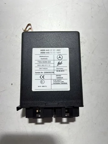 A0004461737 Mercedes