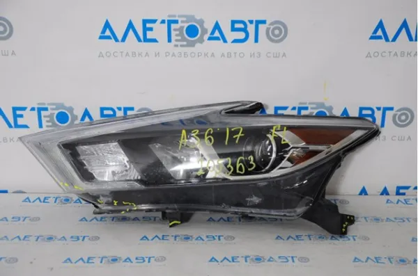 Фара ліва 260604RF9B Nissan/Infiniti