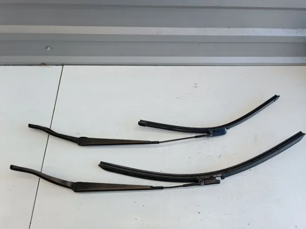 Важіль склоочисника LR086384 Land Rover