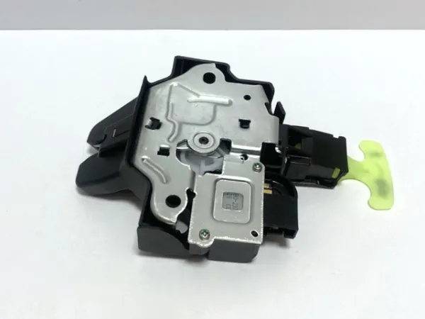 Замок багажника HBE0133 Hotaru