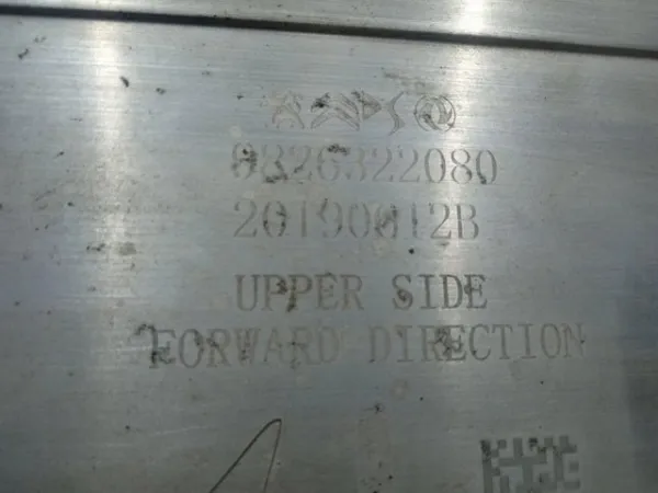 Кронштейн подушки (опори) двигуна, верхній 9826322080 Peugeot/Citroen